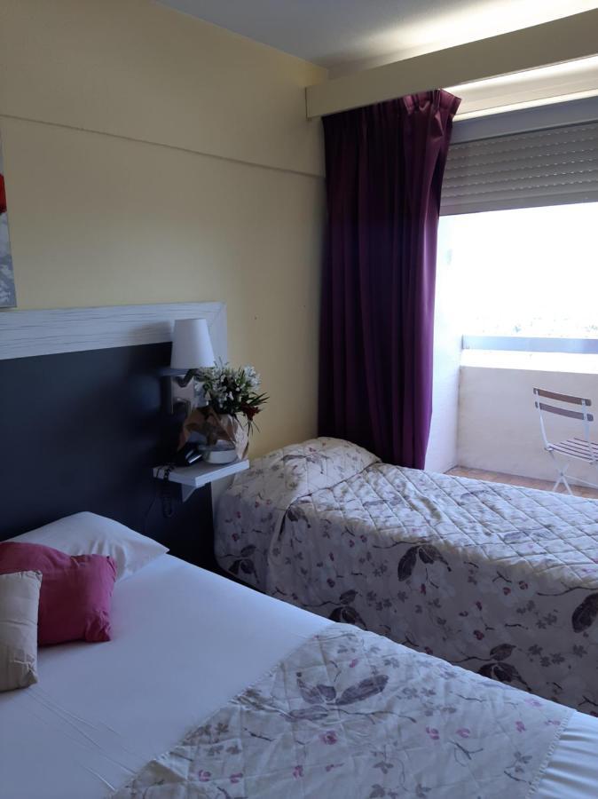 Logis Hotel Le Col De L'Ange Draguignan Kültér fotó